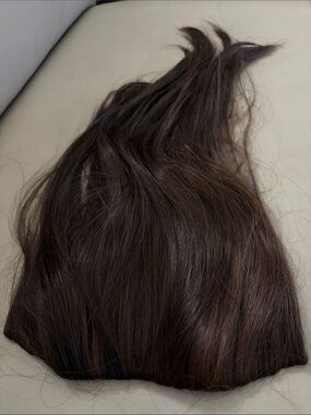 Tru 2Life Natural Brown Women’s Clip-In Hair Extensions – Soft, Sleek Finish